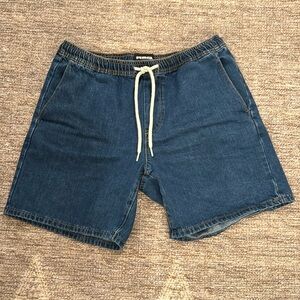 RSQ pull on Jean shorts